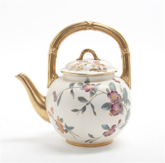 A Worcester Porcelain Teapot decorated