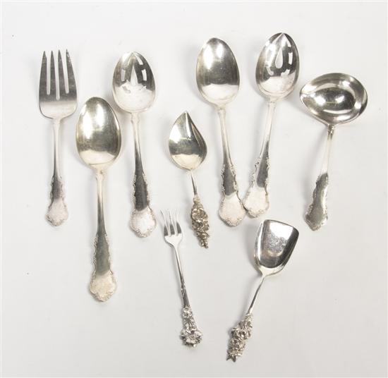 A Collection of Silverplate Serving 152418