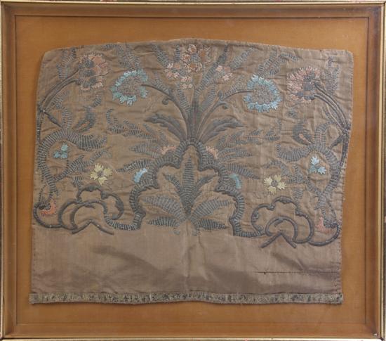 A Chinese Textile depicting a dragon 15245c