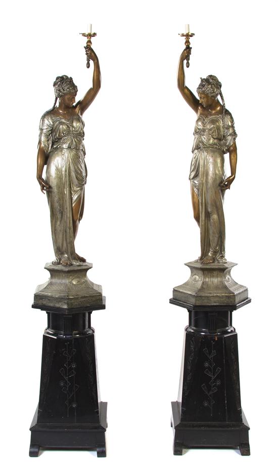 A Pair of Late Victorian Newell 15258c
