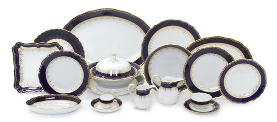  A Meissen Porcelain Dinner Service 152784