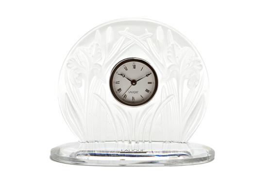 A Lalique Molded and Frosted Glass 15283c