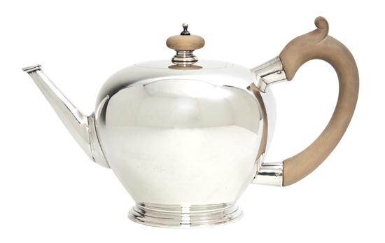 An English Silver Teapot Walter