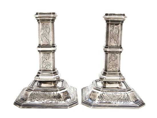 A Pair of English Silver Candlesticks 152bf4