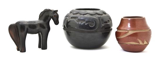  A Santa Clara Blackware Pottery 152c98