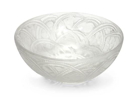 A Lalique Molded and Frosted Glass 152e0a