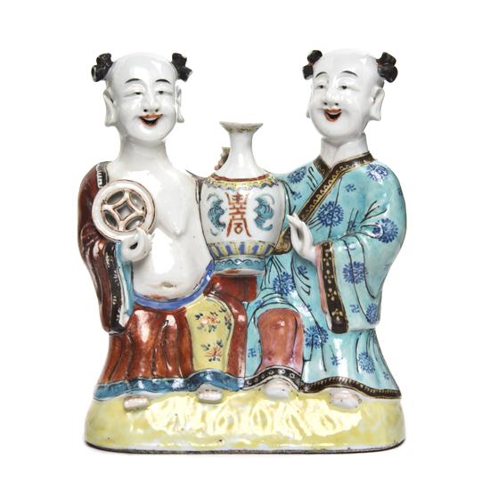 A Chinese Porcelain Famille Rose 152f9f