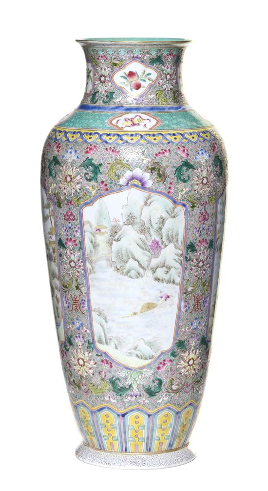 A Chinese Baluster Vase having 153017