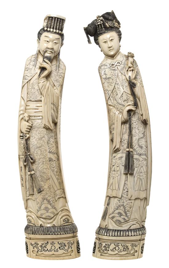  A Pair of Carved Ivory Figures 1530a8
