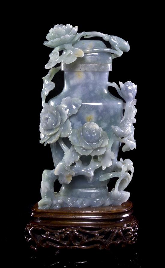 A Chinese Hardstone Vase of lavender 15311c