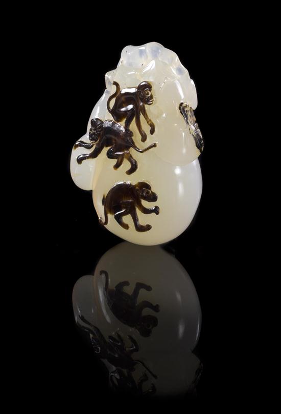 An Agate Cameo Carved Toggle of