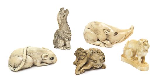 A Group of Five Ivory Animal Form 1531d8