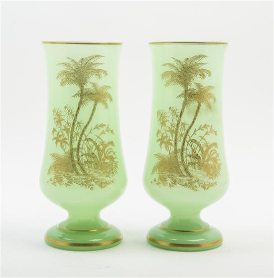  A Pair of French Opaline Glass 153478