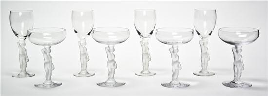 A Set of Molded and Frosted Glass 153490