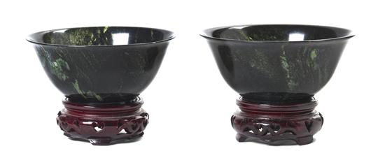 A Pair of Chinese Hardstone Bowls 15106f