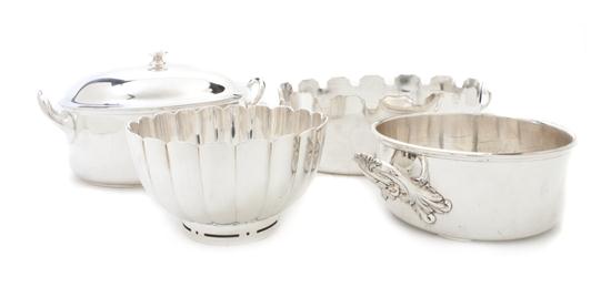 A Collection of Silverplate Serving 1510fc