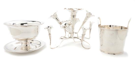 A Collection of Silverplate Serving 1510fd
