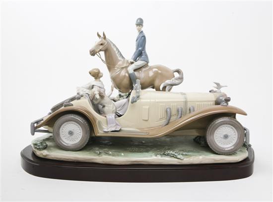 A Lladro Porcelain Figural Group 15119e