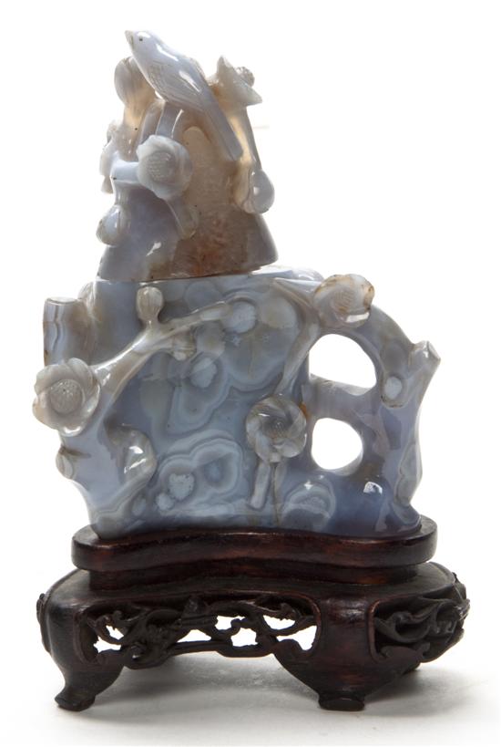 A Chinese Lidded Agate Vase having 151364