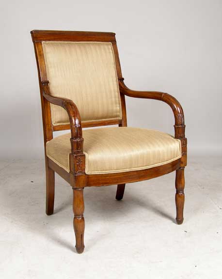 A French Louis Philippe Pale Mahogany