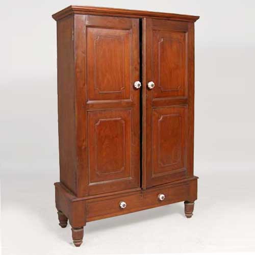 A Mahogany Double Door Side Cupboard 151dcd