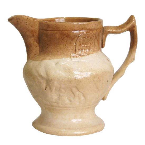 An English Stoneware Pottery Pint