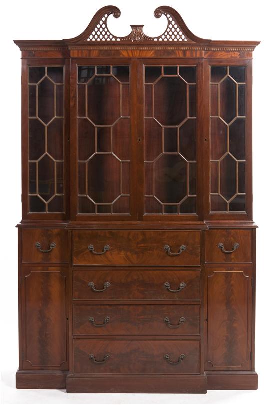 An American Chippendale Style Mahogany 15487a