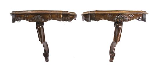  A Pair of Continental Carved Walnut 1548d8