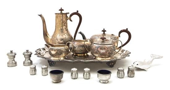  An English Silverplate Tea and 1549de