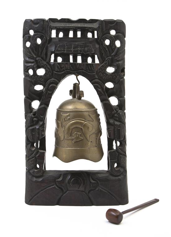  A Chinese Bronze Bell having raised 154a67