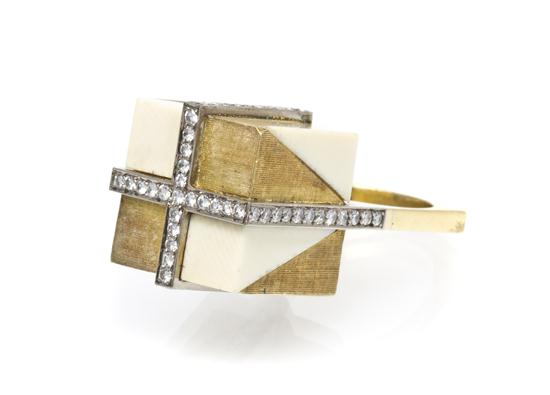 An 18 Karat Yellow Gold Ivory and