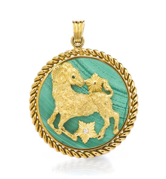 An 18 Karat Yellow Gold Malachite 155082