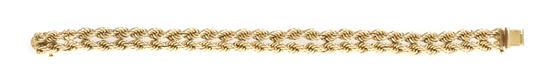  A 14 Karat Yellow Gold Double 1551ab