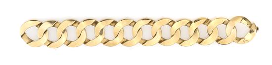 A 14 Karat Yellow Gold Link Bracelet 1551dd