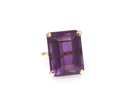 A 14 Karat Yellow Gold and Amethyst