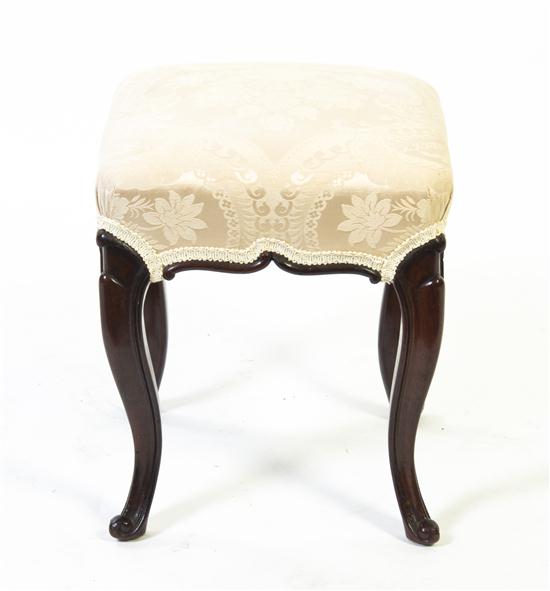 A Victorian Mahogany Foot Stool 1552fc