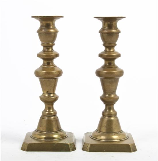  A Pair of American Brass Candlesticks 1553f7