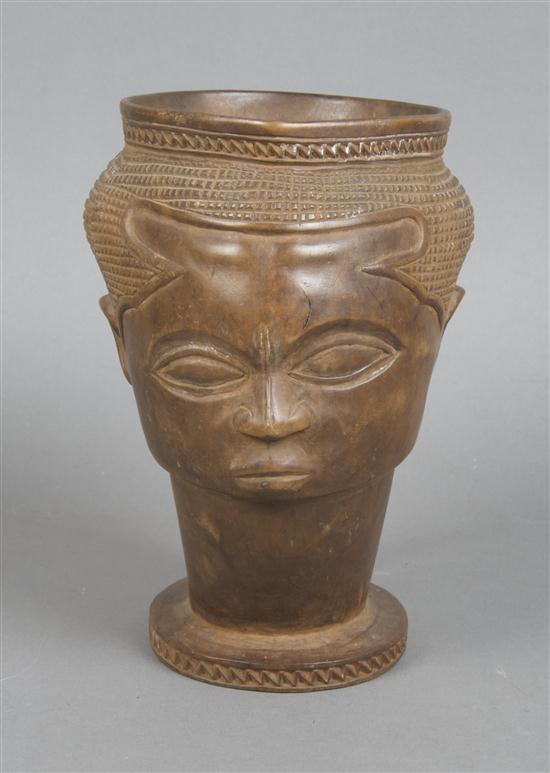A Carved Wood Libation Cup Kuba 155490