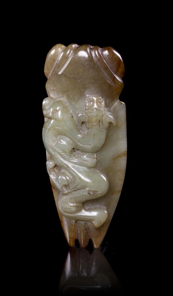  A Carved Jade Cicada with Dragon 1555c4