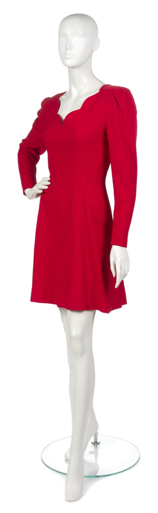  A Pauline Trigere Red Wool Crepe 1559ca