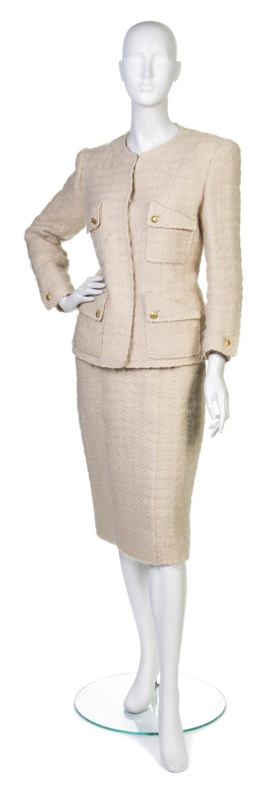 A Chanel Cream Wool Skirt Suit 155a99