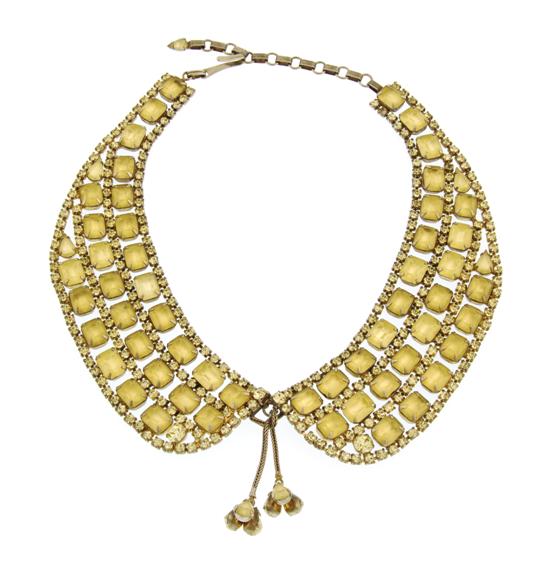 A Yellow Rhinestone Collar Necklace 155c32