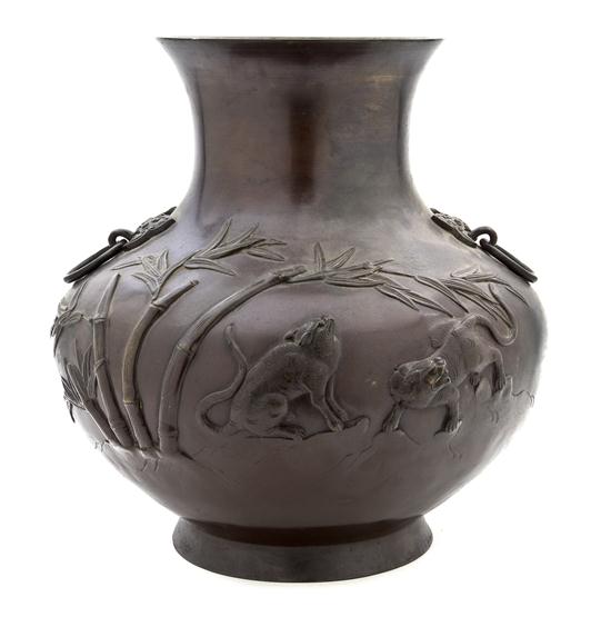 A Japanese Bronze Urn of squat 153629