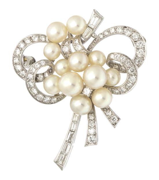 A Platinum Cultured Pearl and Diamond 1536ff