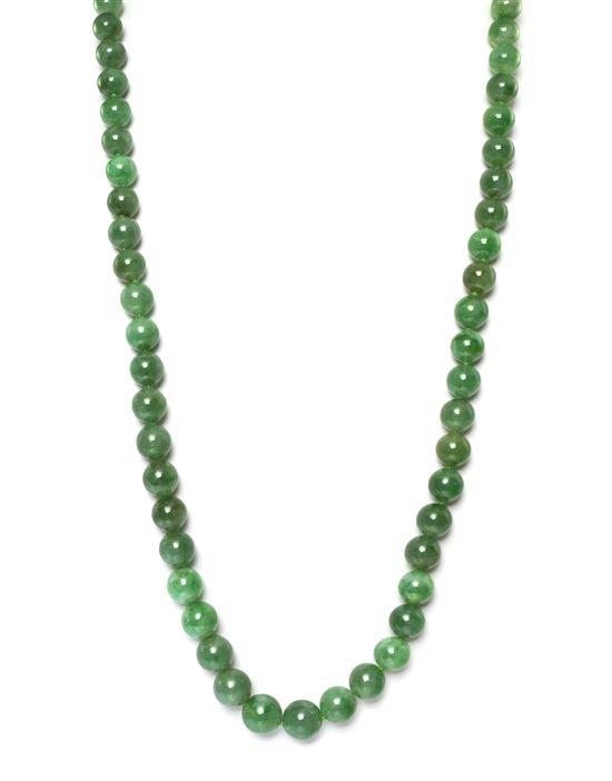 A Single Strand Graduated Jade 153732