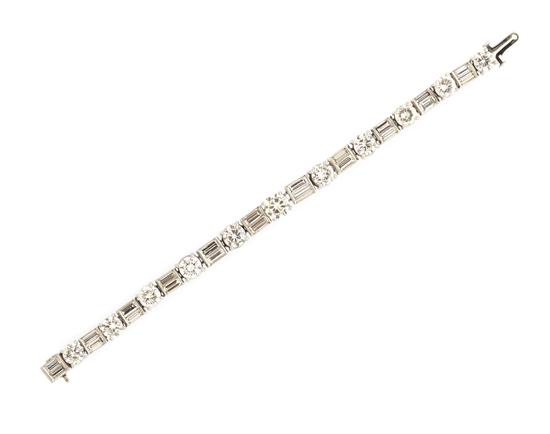 A Platinum and Diamond Line Bracelet 15379c