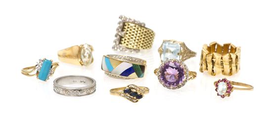 An Assortment of Rings including 1538c1