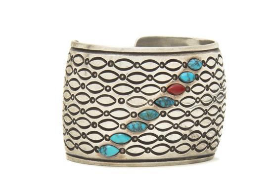 A Navajo Sterling Silver Cuff Bracelet 153ca8