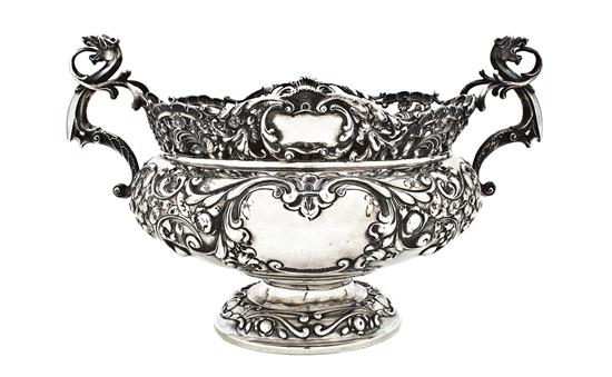 An English Sterling Silver Centerbowl 153d4d