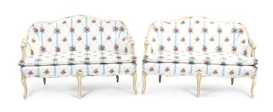 A Pair of Louis XVI Style Painted 153e0c
